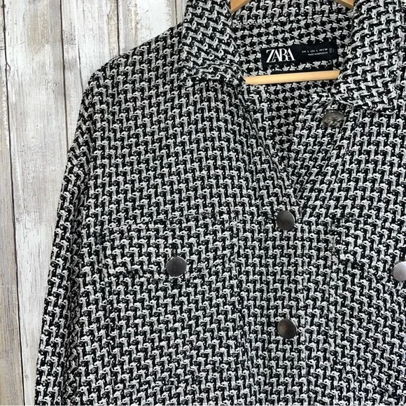 Zara Black White Tweed Shacket Overshirt Jacket Frayed Textured Women Large NWT - Picture 3 of 6